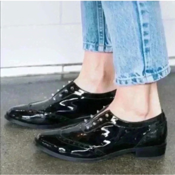 Anine Bin Patent Leather Studded Accents
Oxford Shoe Black - Picture 1 of 13